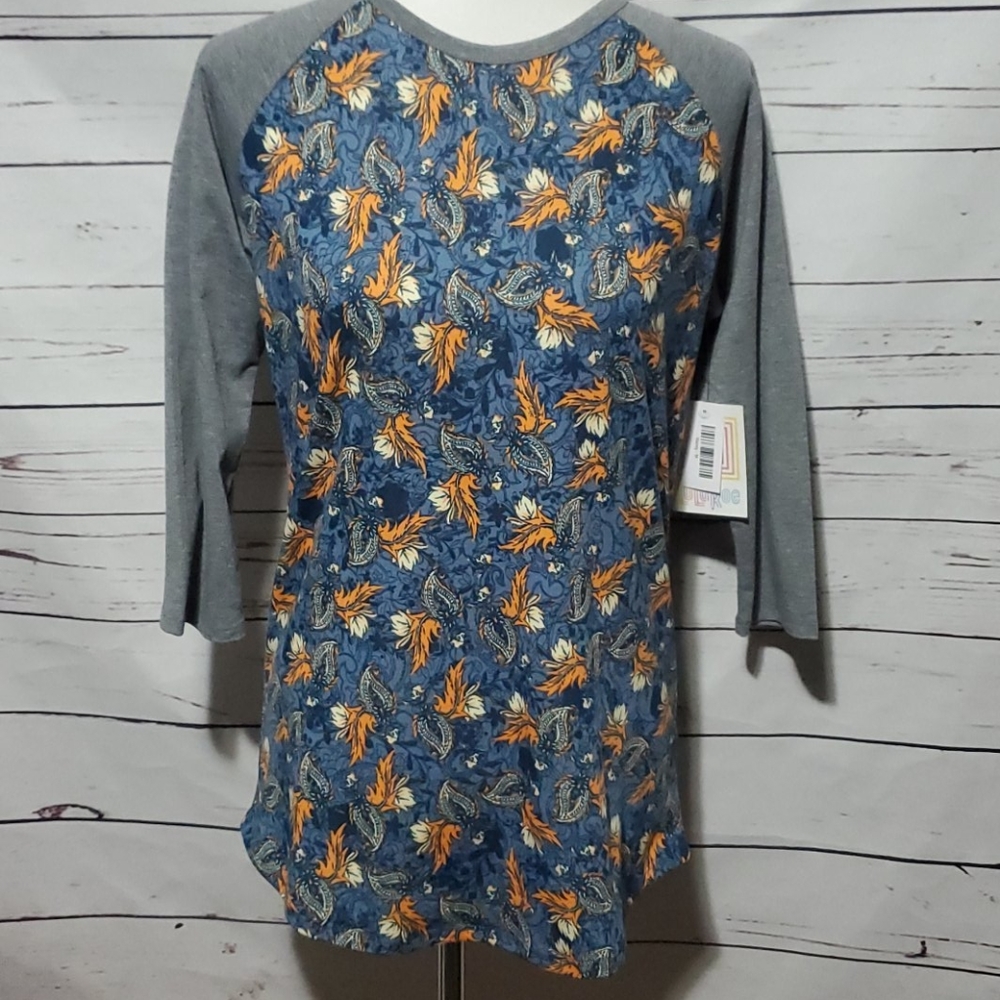 NWT LuLaRoe Randy Baseball T Shirt